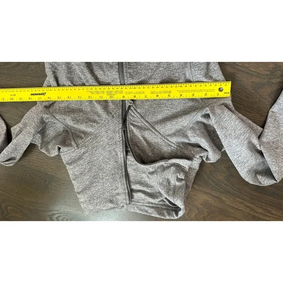 Lululemon Heathered Gray Define Jacket Funnel‎ Neck Full Zip Athletic sz 6-8? - Picture 5 of 6